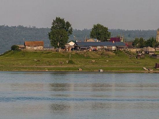 В Лесосибирске Красноярского края мужчина погиб во время спасения тонущего ребенка