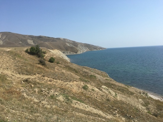 6 медработников бесплатно получили землю в Крыму