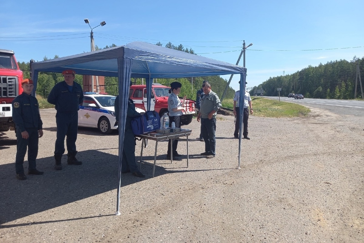 В Костромской области из-за жары на трассах организовали временные пункты для водителей