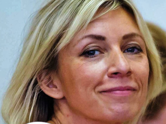 Захарова рассказала, как проходят «попойки» на съездах партий в Британии