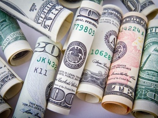 Экономист Разуваев допускает возвращение к курсу 80 рублей за доллар