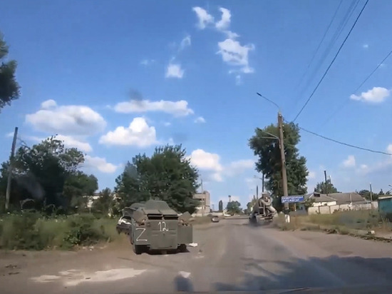 Минобороны показало видео с брошенной и подбитой техникой ВСУ в Лисичанске