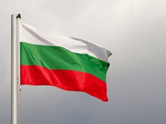 Болгария заблокировала перевод $890 тысяч посольству России