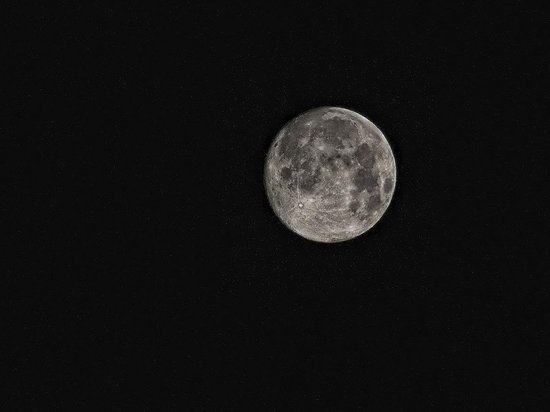Белгородцы смогут бесплатно рассмотреть луну в телескоп