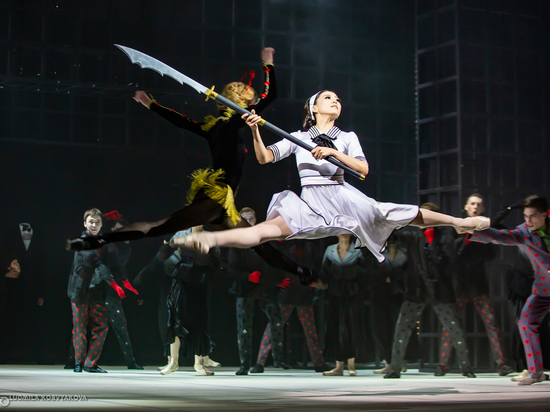 "Алиса в стране чудес" стала темой мировой премьеры балета Карелии
