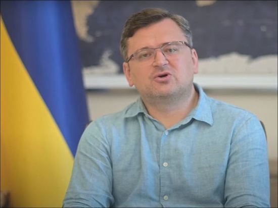 Блинкен и Кулеба обговорили ускорение поставок тяжелых вооружений на Украину