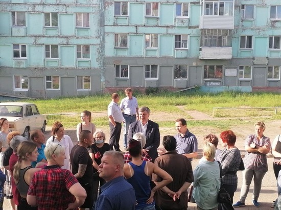 Глава Нерюнгри возобновил дворовые встречи с горожанами