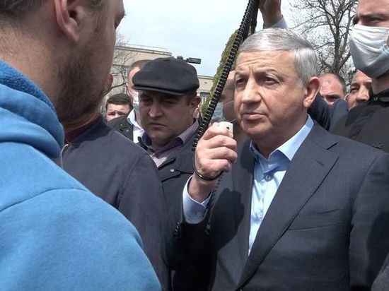 Участники митинга против самоизоляции в Северной Осетии получили реальные сроки