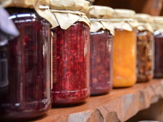 Царское варенье из крыжовника: быстрее забирайте рецепт с грецким орехом