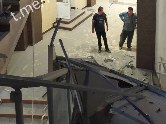 Украинской артиллерией разрушен Центр славянской культуры в Донецке