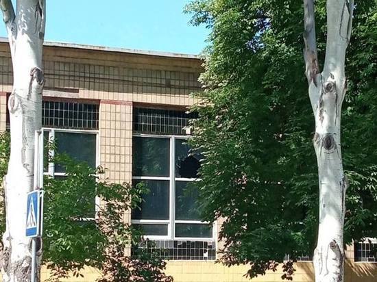 Училище Бубки и спортивная школа в Донецке повреждены ночным обстрелом