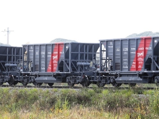 На железной дороге в Свердловской области выросла погрузка