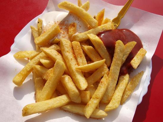 В ресторанах "Вкусно — и точка" заговорили о проблемах с картофелем фри