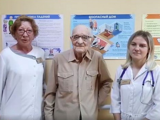 Пензенские врачи помогли 101-летнему мужчине вылечиться от коронавируса