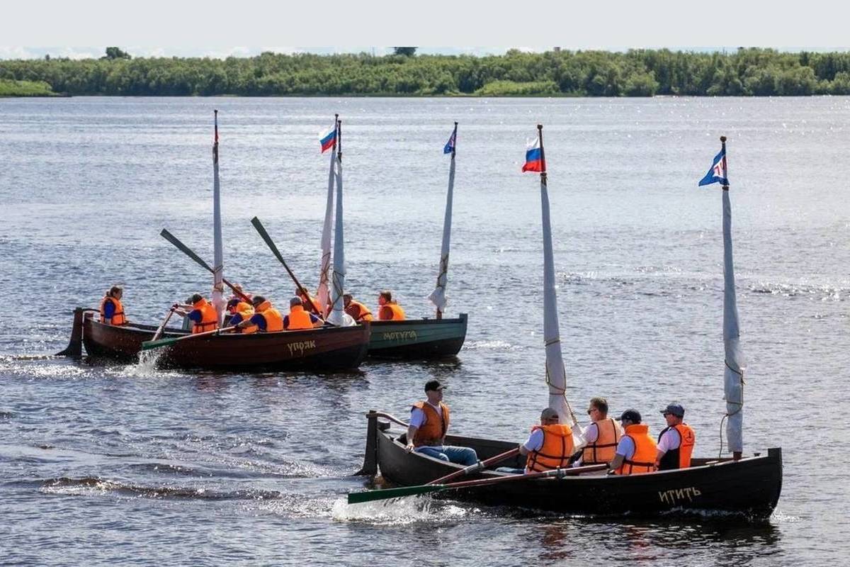 Яхта Архангельск