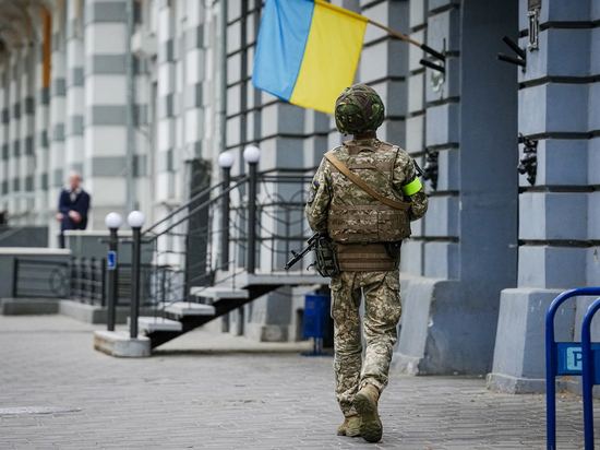 Минобороны Великобритании закупило автоматы Калашникова для помощи Киеву