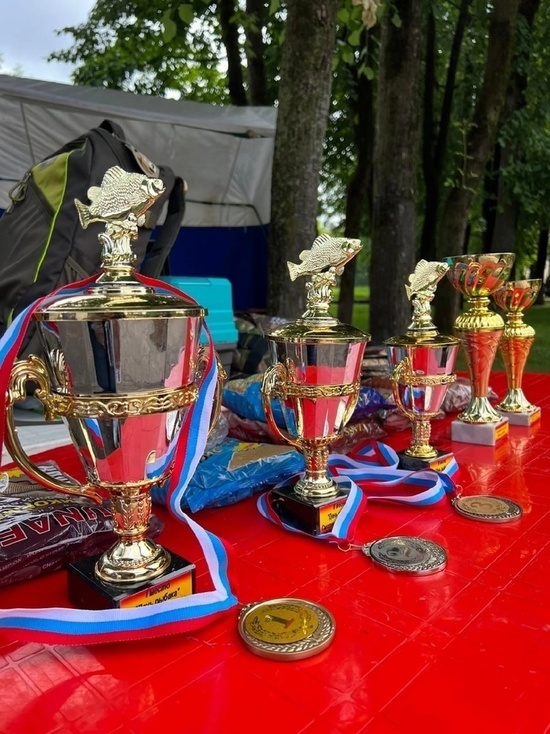 В Смоленске в десятый раз отметили День рыбака