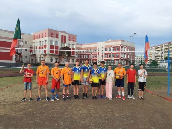 Школьники Абаканского лицея имени Булакина продолжают заниматься спортом в каникулы