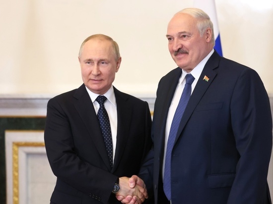 Путин обсудил с Лукашенко вопрос по калининградскому транзиту