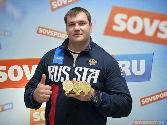  Владимирец Ловчев победил в Чемпионате России по тяжёлой атлетике