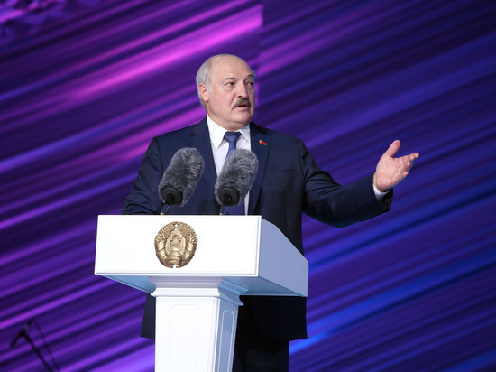 Лукашенко заявил об обсуждении с Путиным плана Запада по нападению на РФ