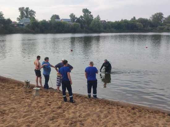 В Гусь-Хрустальном в городском пруду утонул 24-летний мужчина