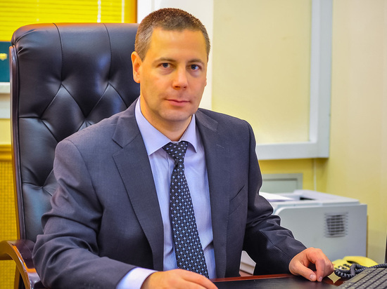 Врио губернатора Михаил Евраев потребовал перераспределить средства не справившихся с госконтрактами районов