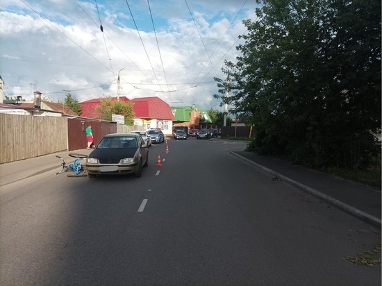 В Орле под колёса машины попал велосипедист