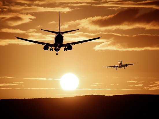 Авиабилеты за границу подорожали на 37%