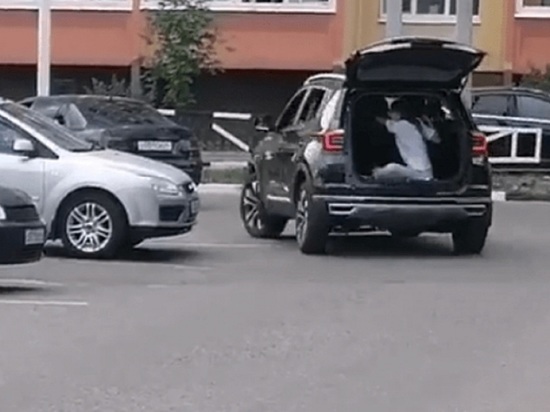 Костромские казусы: водителя кроссовера «Чери» в ГИБДД оштрафовали за пассажирку в багажнике