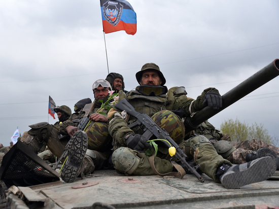 Военнослужащие ЛНР и ДНР рассказали про обстановку на фронте