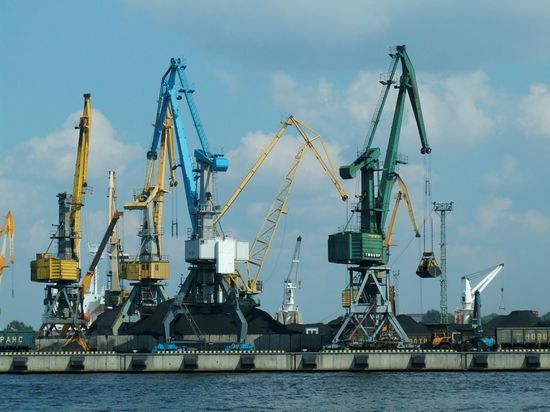 Reuters: ЕС смягчит санкции против России 15 июля