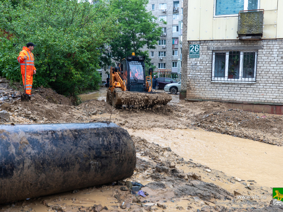 Во Владивостоке из-за селя оказались перекрытыми 3 дороги