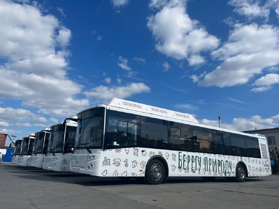 Пять новых экоавтобусов пригнали в Новый Уренгой