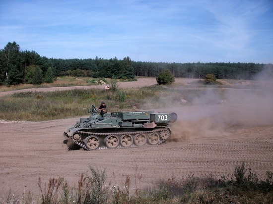 Сотне военнослужащих Мурманской области пришлось преодолеть труднопроходимые трассы