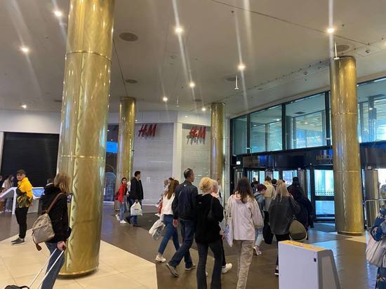 Петербургу прогнозируют проблемы с замещением уходящего H&M