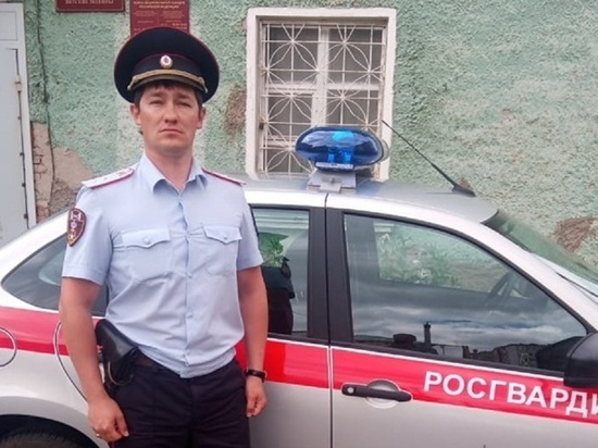 В Вятских Полянах росгвардеец спас тонущего 12-летнего мальчика