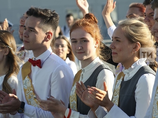 Число двухсотбалльников по ЕГЭ в Татарстане выросло до 14