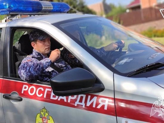 Житель Канска Красноярского края пришел на заседание суда с наркотиками