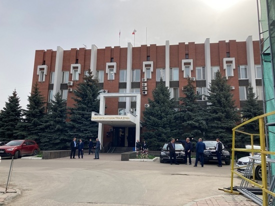 Депутаты Саратовской областной думы собрались в последний раз