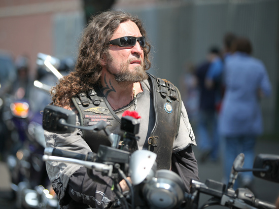 Хирург пожаловался на обыски в домах «Ночных волков» в Европе