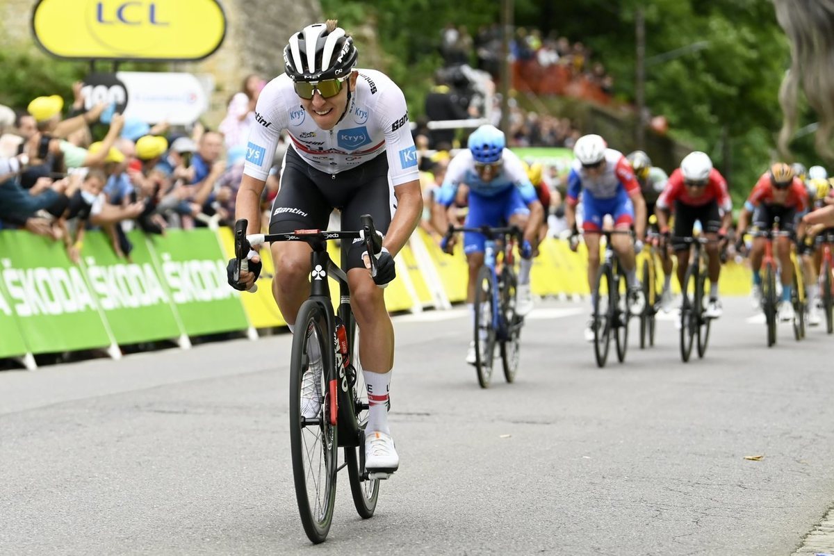 Погачар выиграл 17-й этап "Тур де Франс", Власов стал восьмым