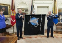 Командующий космическими войсками США Джон Реймонд сообщил, что они предоставляют помощь украинцам во время боевых действий