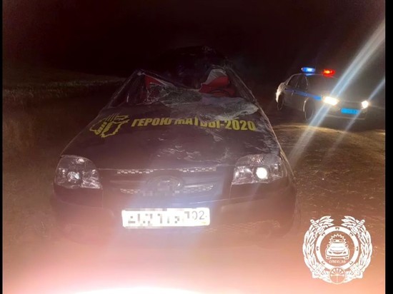 В Башкирии машина опрокинулась в кювет, один человек погиб