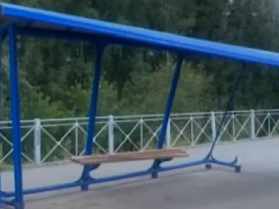 Неизвестные громят и разоряют общественные места в Новокузнецке