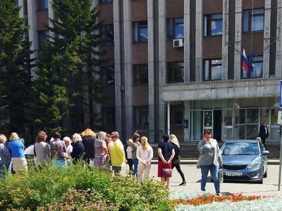 В Ярославле эвакуировали администрацию Фрунзенского района