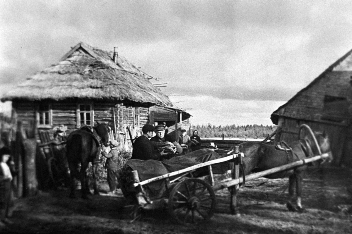 Деревня во время войны фото