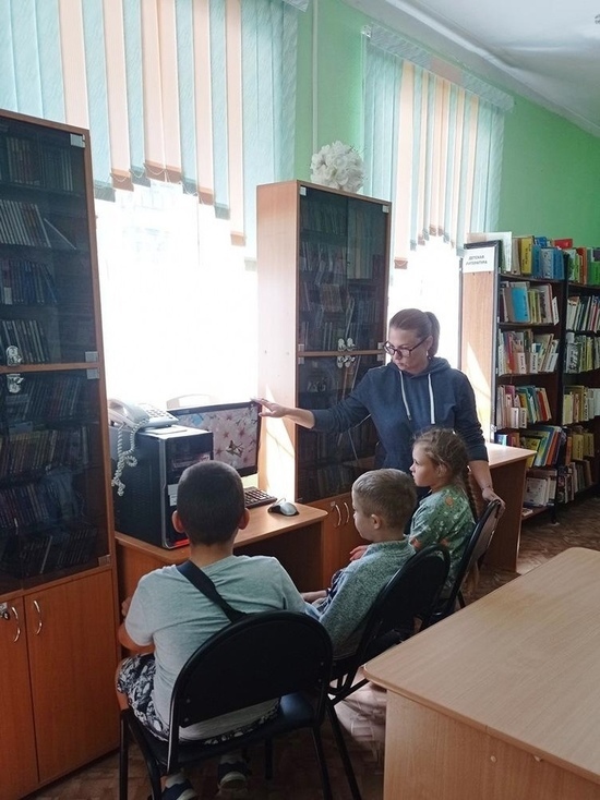 В Смоленской библиотеке для слепых открылся клуб для детей