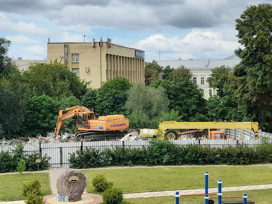 В центре Рязани снесли старейшее кафе «Снежинка»