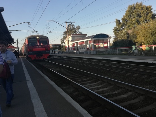 Дополнительные электропоезда доставят жителей Новосибирска на авиашоу на аэродроме «Мочище» 31 июля